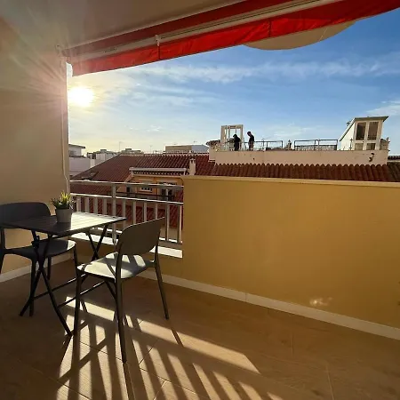 Sunny & Stylish Apartment *